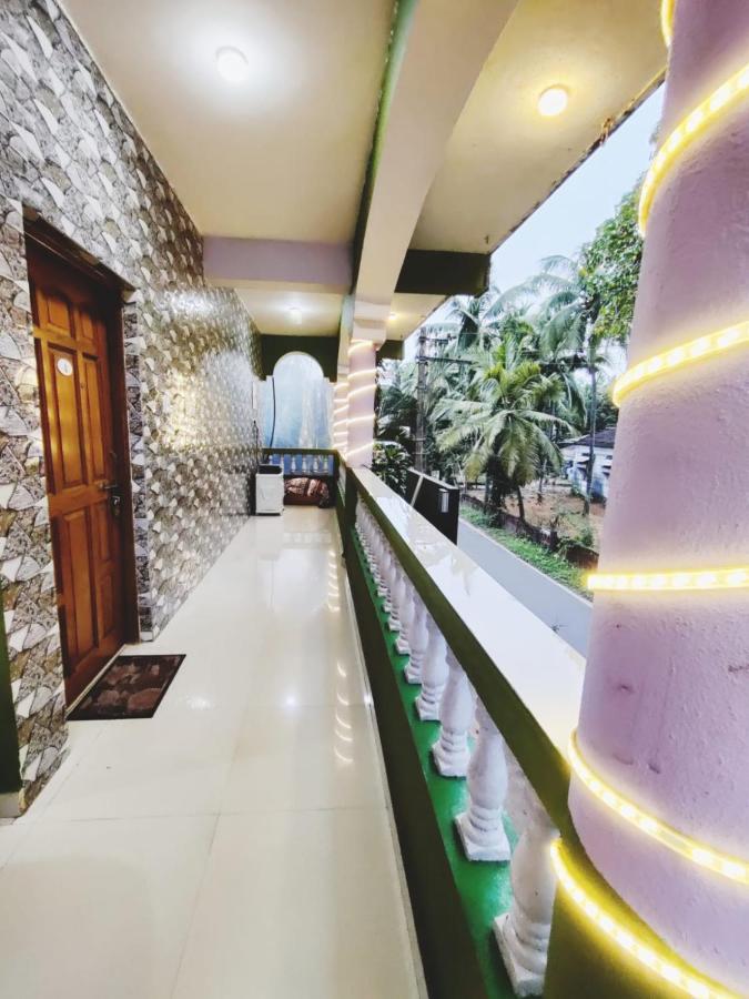 Tiger Eye Guest House Калангут Экстерьер фото