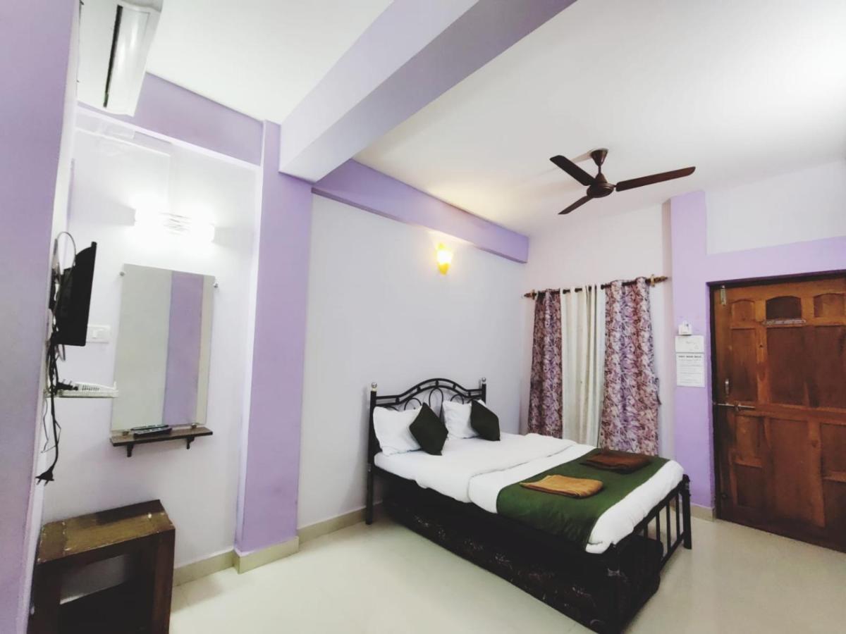 Tiger Eye Guest House Калангут Экстерьер фото
